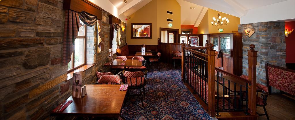 Corr'S Corner Hotel Newtownabbey Exterior photo